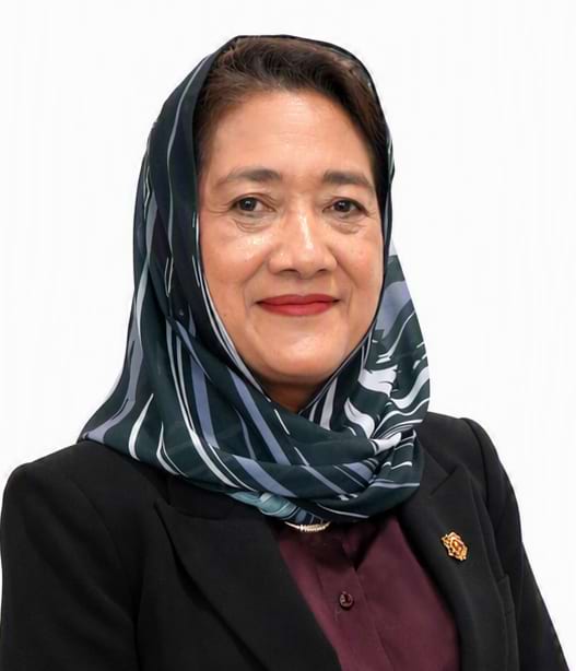 Dr  Hasnita Dato' Hashim